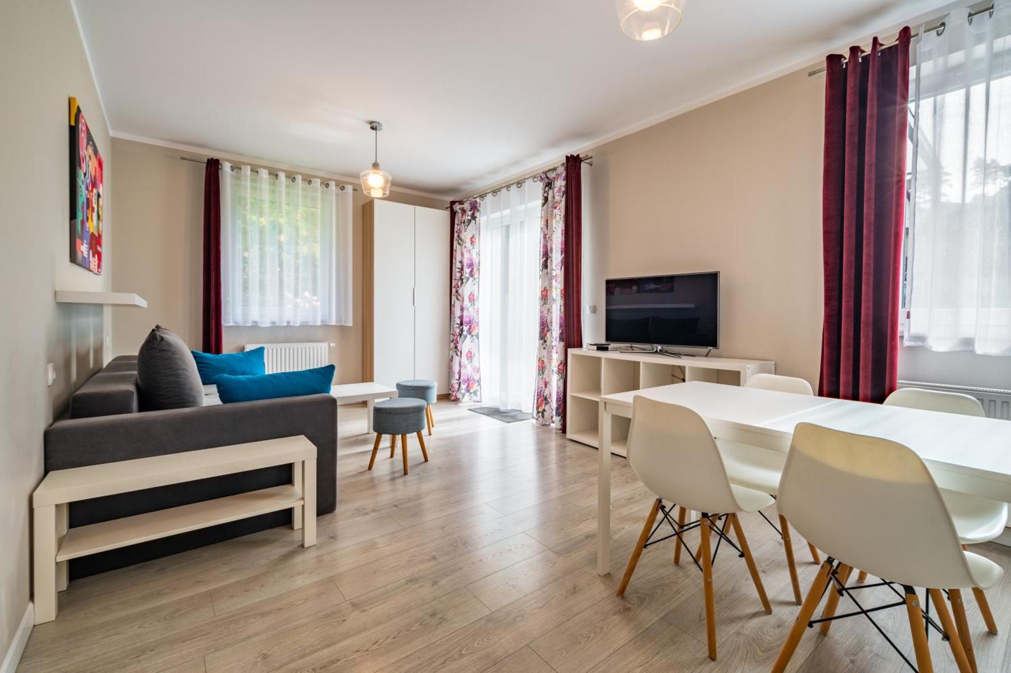 Apartamenty Wczasowa - Komfort Z Narciarnia Kudowa-Zdrój Esterno foto